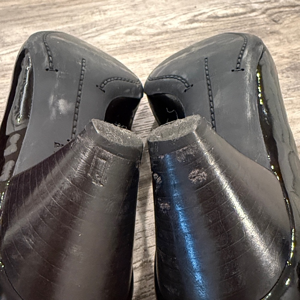 Prada Black Women's Loafers - Picture 11 of 13
